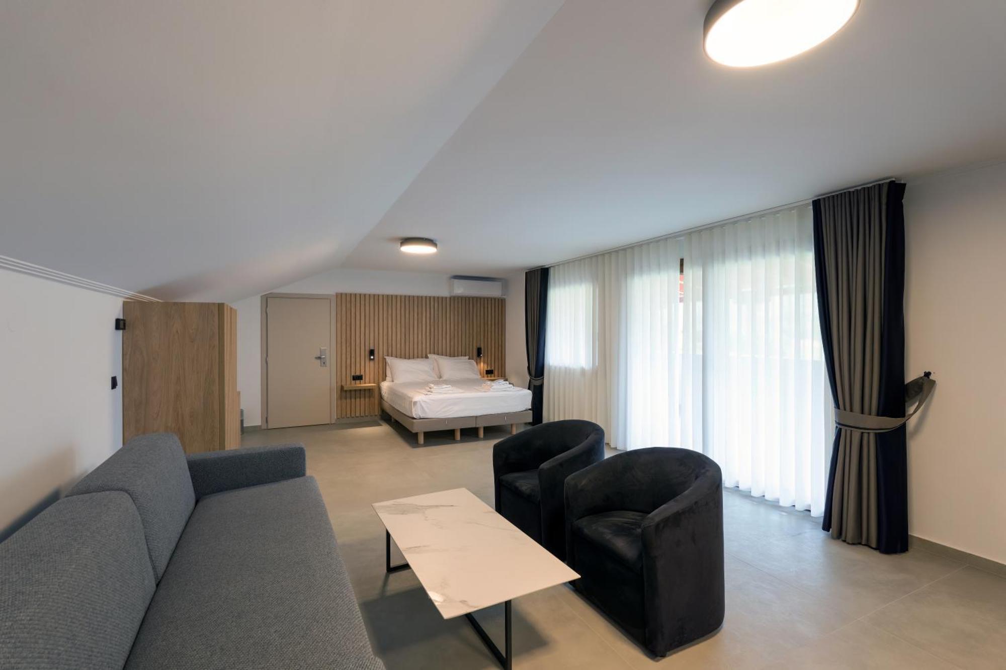 Hotel Agistro Angistron Exterior photo